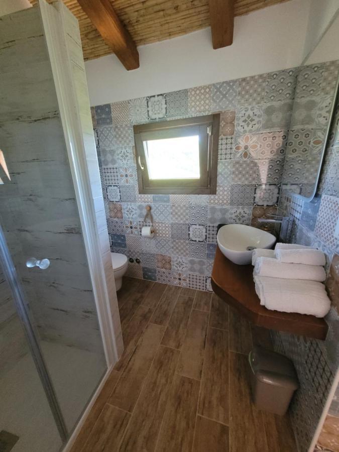 Hotel Luciae Domus à Roccascalegna Extérieur photo