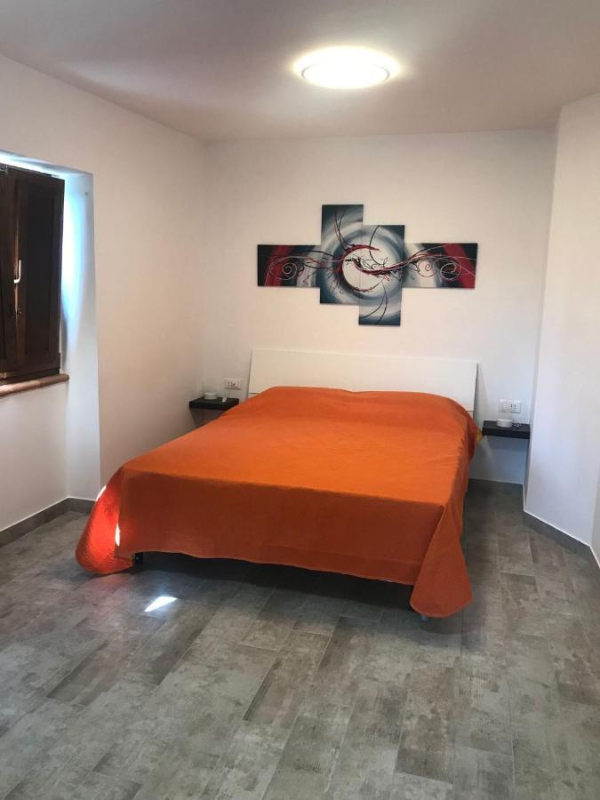 Hotel Luciae Domus à Roccascalegna Extérieur photo